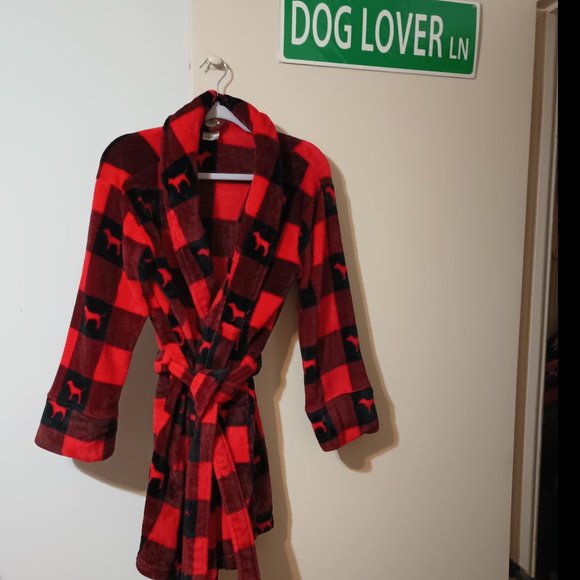 Victoria's Secret Pink Robe Plaid Red & Black Dog Logo - Picture 1 of 4